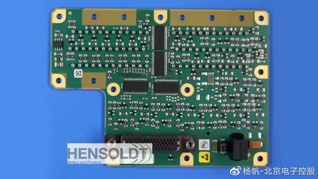 世界首块10层3D打印PCB电路板